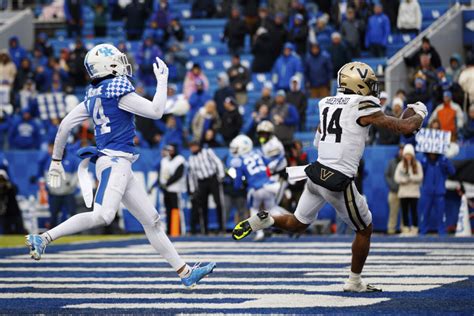 vanderbilt kentucky game